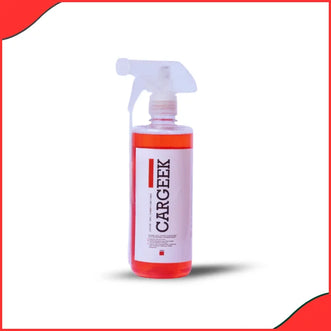 Car Geek 500ml Tyre and Trim Restorer spray bottle for restoring faded car bumpers and shining rubber tires.