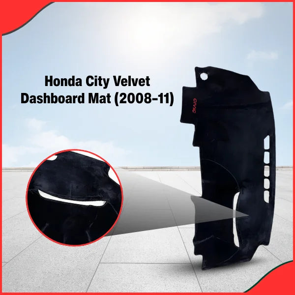 Installed image of the Civic Reborn dash mat demonstrating non-slip fit and effective glare elimination on the windshield.